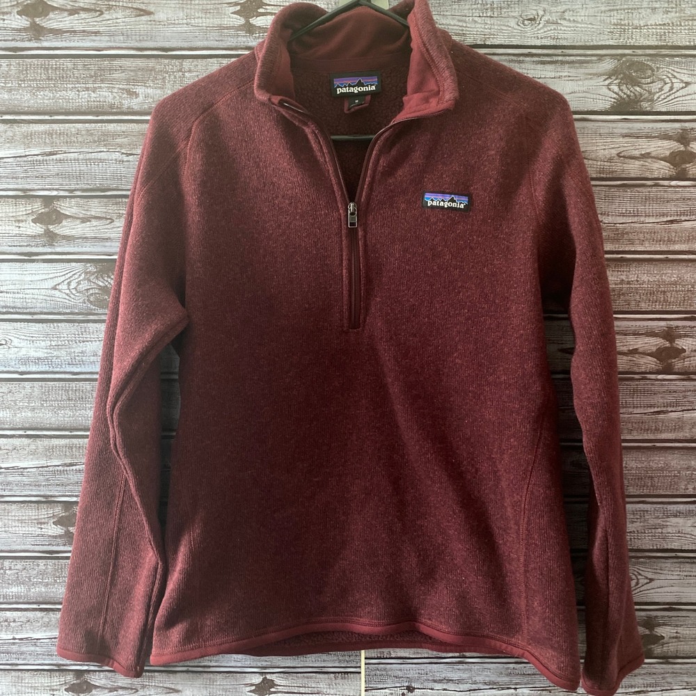 Patagonia Women's 1/4-Zip Pullover Better Sweater Size M Burgundy Logo‎